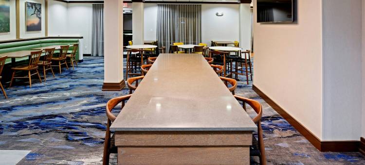 伊丽莎白敦万枫酒店及套房(Fairfield Inn & Suites Elizabethtown)图片