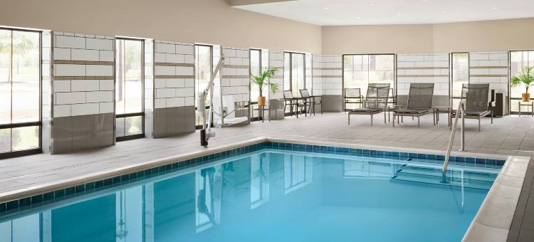 夏洛特斯蒂勒溪希尔顿欢朋套房酒店(Hampton Inn & Suites Charlotte Steele Creek)图片
