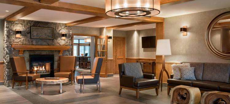 特姆布朗特山拉贝尔庄园Residence Inn 酒店(Residence Inn Mont Tremblant Manoir Labelle)图片