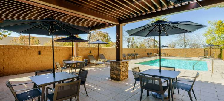 凤凰城迈措沃门户机场万怡酒店(Courtyard Phoenix Mesa Gateway Airport)图片