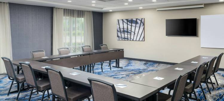 伯明翰贝瑟默万枫酒店及套房(Fairfield Inn & Suites Birmingham Bessemer)图片