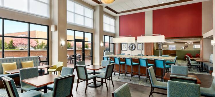 希尔顿欢朋套房酒店-菲德里克德特里克堡(Hampton Inn & Suites Frederick-Fort Detrick)图片
