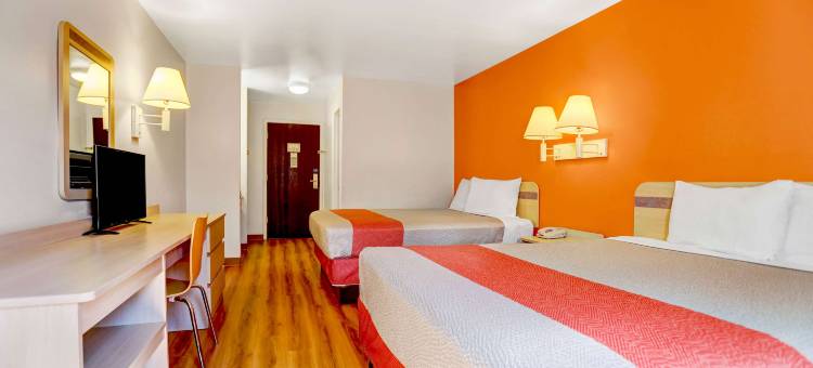 新墨西哥艾斯帕诺拉 6 号汽车旅馆(Motel 6 Espanola, NM)图片