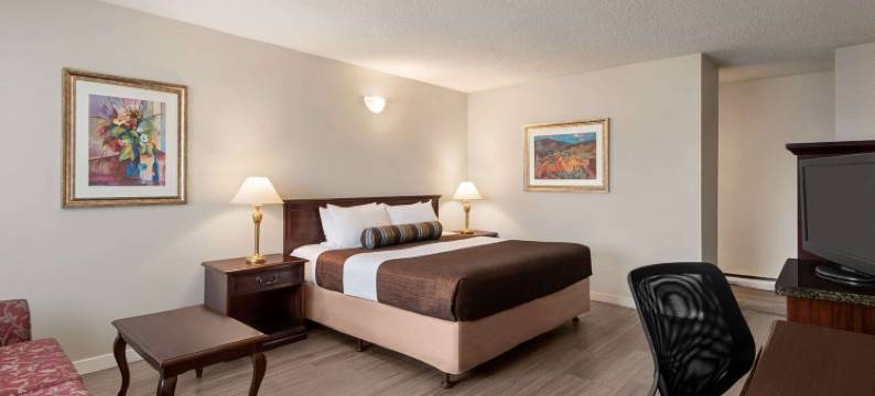 Travelodge by Wyndham Abbotsford Bakerview图片