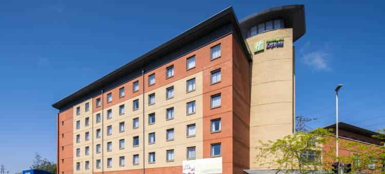 Holiday Inn Express 莱斯特 - 步行者体育场(Holiday Inn Express LEICESTER CITY by IHG)图片