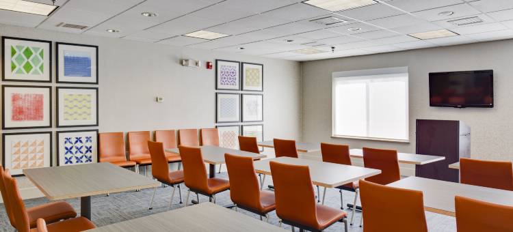 智选假日套房酒店俄克拉荷马城 - 伯大尼(Holiday Inn Express & Suites Oklahoma City - Bethany)图片