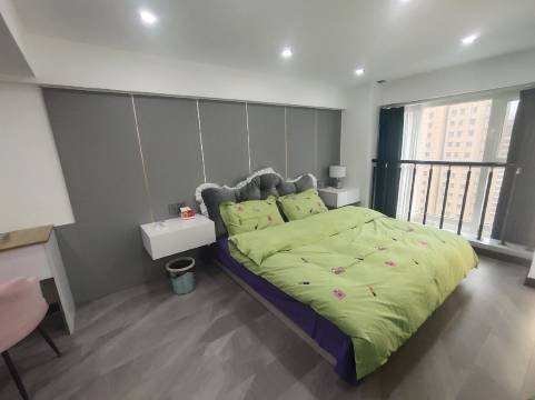 东港糖果短租公寓(振兴街分店)