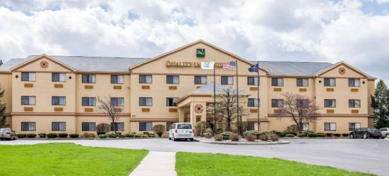凯艺套房酒店(Quality Inn & Suites South Bend Airport)图片