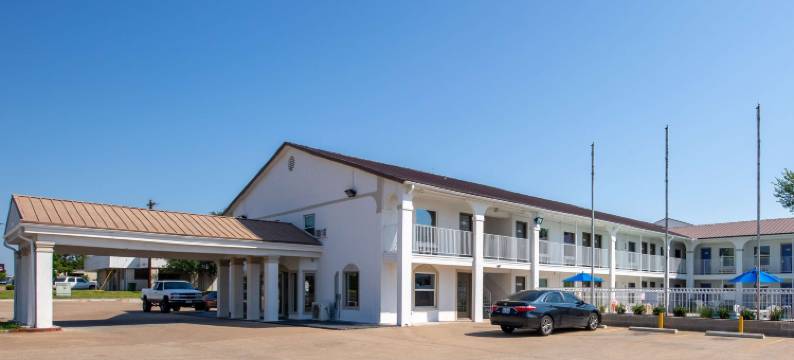 德克萨斯布赖恩 6 号开放式公寓酒店 - 大学区(Studio 6 Bryan, TX - University Area)图片