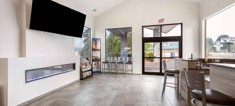 格兰特斯帕斯红狮套房酒店(Red Lion Inn & Suites Grants Pass)图片