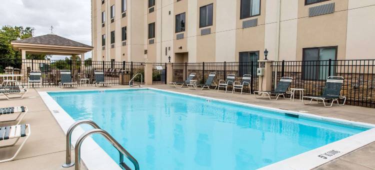 北橄榄山舒眠套房酒店(Sleep Inn & Suites Mount Olive North)图片