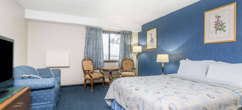 利奇菲尔德骑士酒店(Knights Inn Litchfield)图片