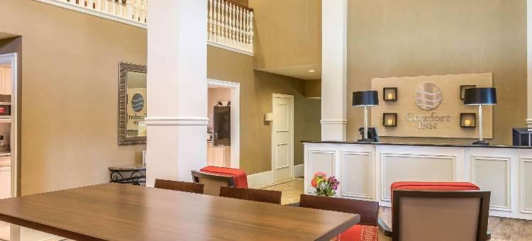 普莱恩韦尔舒适酒店(Comfort Inn)图片