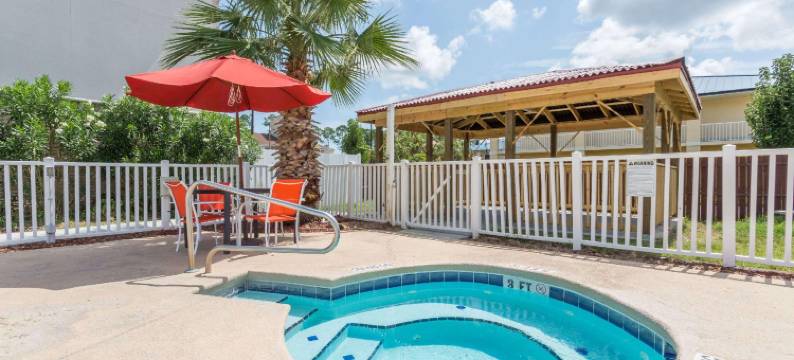 金斯兰温德姆麦客达套房酒店(Microtel Inn & Suites by Wyndham Kingsland Naval Base I-95)图片