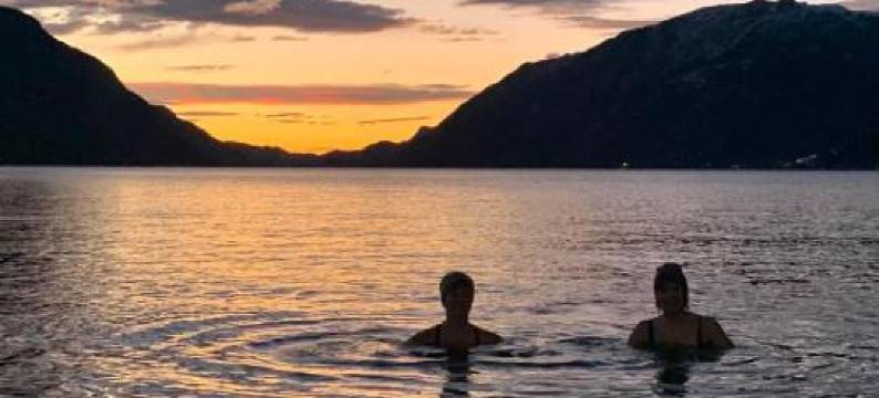 桑德维肯露营酒店(Sandviken Camping)图片