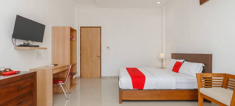 拉哈特车站附近的红多兹·西亚里亚(RedDoorz Syariah Near Lahat Station)图片