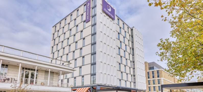 米尔顿凯因斯中心(Avebury Boulevard(Premier Inn Milton Keynes Central (Avebury Boulevard))图片