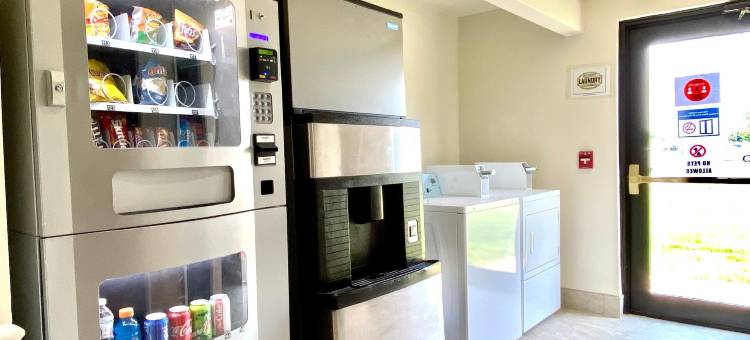 弗农山费尔布里奇快捷酒店(FairBridge Inn Express Mount Vernon)图片