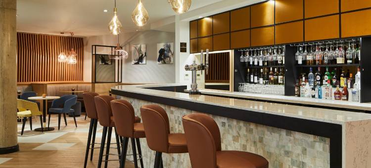 牛津市中心万怡酒店(Courtyard Oxford City Centre)图片