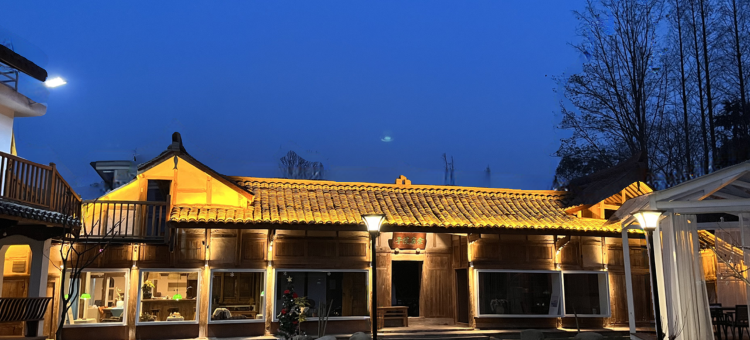 洪雅清衣瓦屋图片
