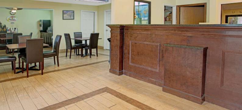 俄亥俄辛辛那提/斯普林代尔温德姆速 8 酒店(Super 8 by Wyndham Cincinnati/Springdale Oh)图片