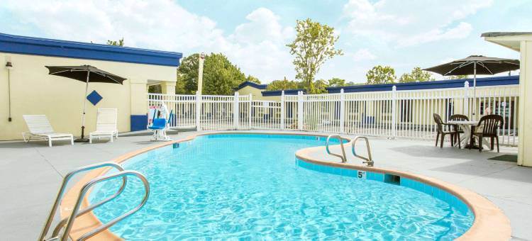 维吉尼亚海滩市中心戴斯酒店(Days Inn by Wyndham Virginia Beach Town Center)图片