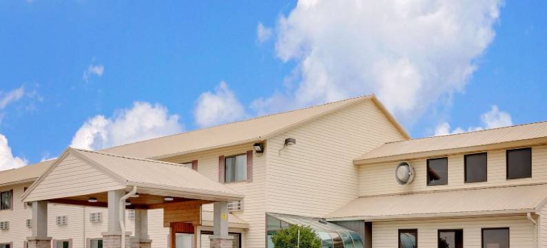 爱荷华瀑布速8酒店(Super 8 by Wyndham Iowa Falls)图片