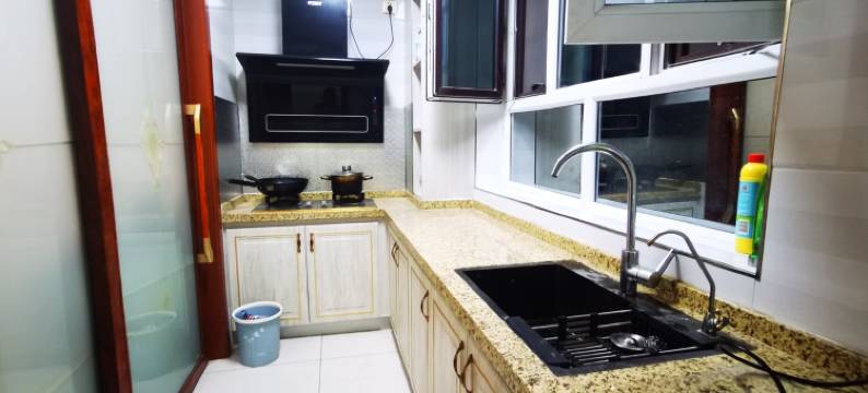 路遇梨城优选民宿(兴康路分店)图片