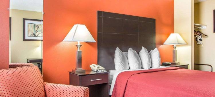 I-74 莫顿凯艺酒店(Quality Inn Morton at I-74)图片