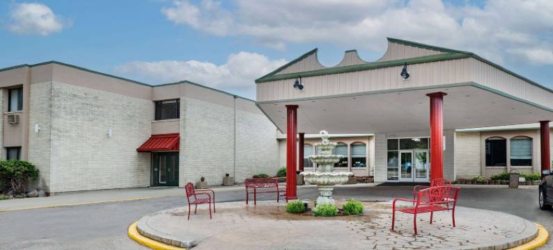 大福克斯华美达酒店(Ramada by Wyndham Grand Forks)图片