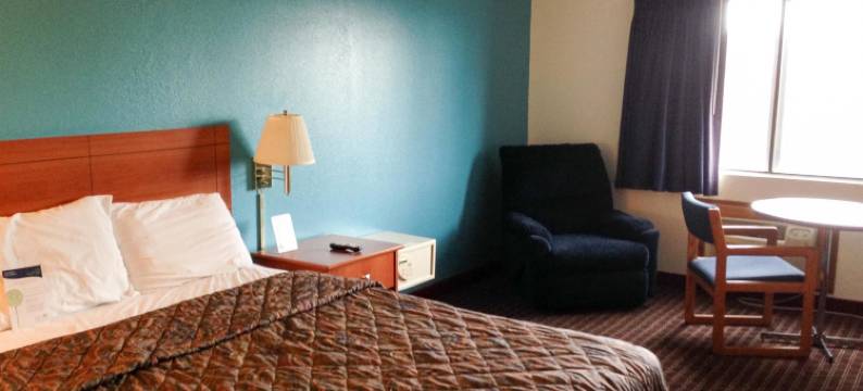 国家展会6号汽车旅馆(Motel 6 Sedalia, MO)图片