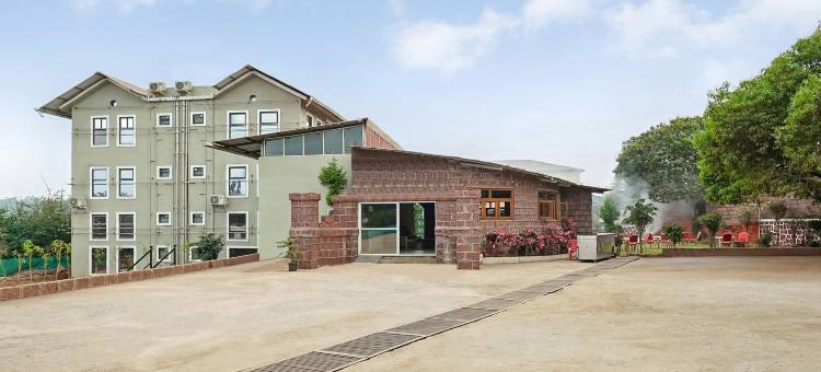 Treebo Vhyomaan Resort图片