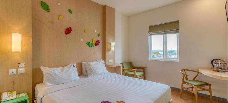 玛琅迈克斯万酒店(Ascent Hotel & Cafe Malang)图片