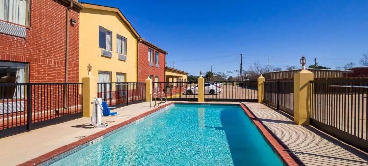 品质酒店宾馆湾城德克萨斯(Quality Inn Bay City TX)图片