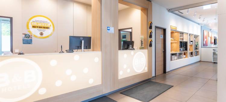 斯图加特-巴特坎斯塔特民宿酒店(B&B HOTEL Stuttgart-Bad Cannstatt)图片