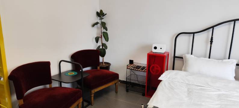 繁花公寓民宿(龙川路分店)图片