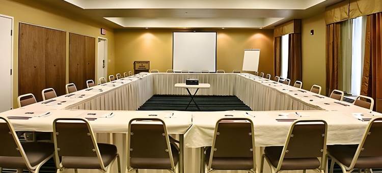 Fairfield Inn & Suites Oakland Hayward图片