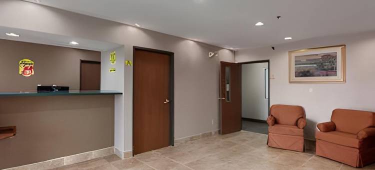 法兰克福速8酒店(Super 8 by Wyndham Frankfort IN)图片