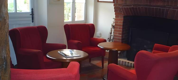 白马酒店(Logis Hôtel Auberge du Cheval Blanc)图片