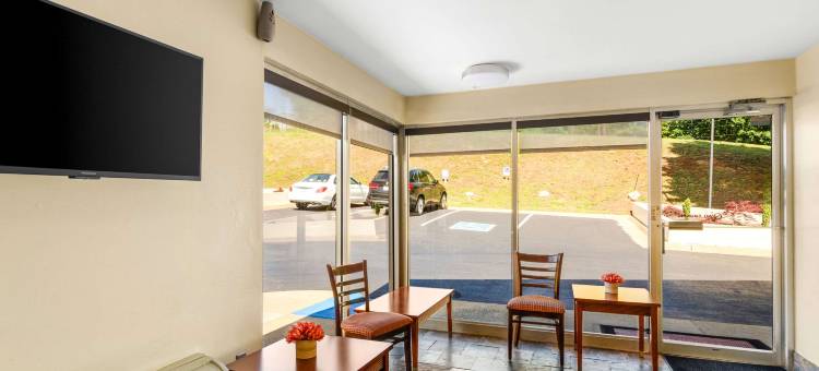 伊克诺旅馆(Brentwood Inn & Suites - Lynchburg)图片