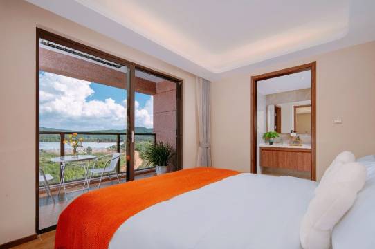 月朗风清公寓(新村路1号分店)