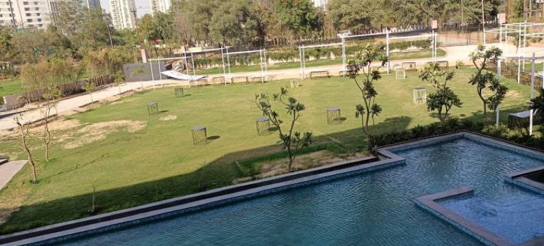 Udman Greater Noida by Ferns N Petals图片
