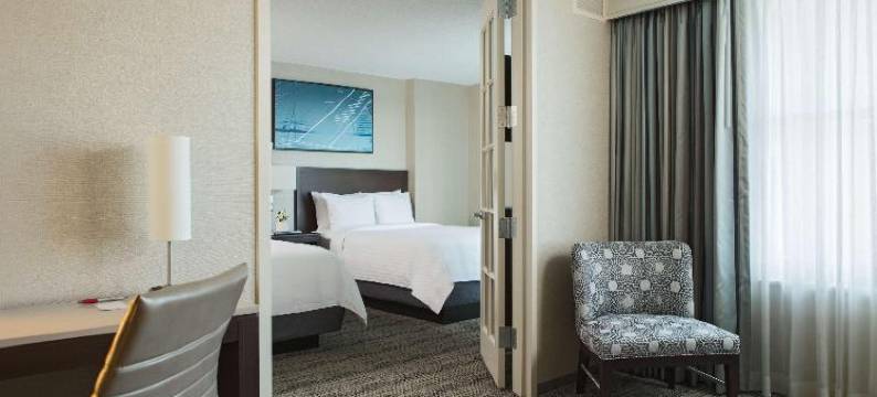 伊利诺伊州芝加哥Homewood希尔顿逸林套房(Homewood Suites by Hilton Downers Grove Chicago)图片