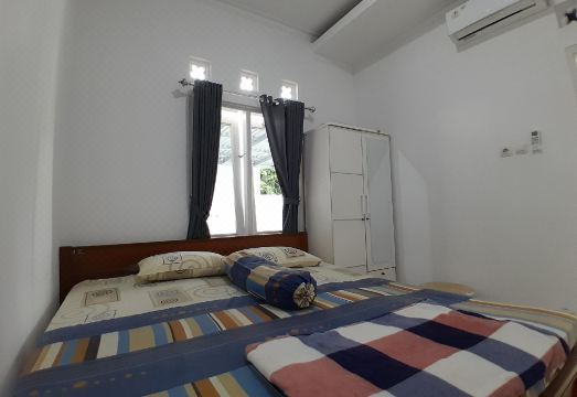 Keyndra House II Hotel Overview