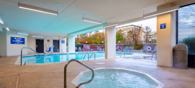 Heritage Inn Suites Houston Sugar Land, Trademark by Wyndham图片