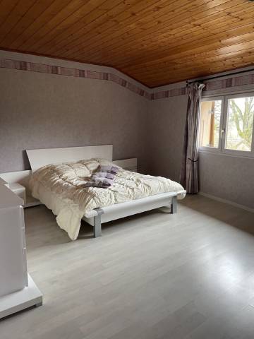 Country property with covered terrace and large swimming pool