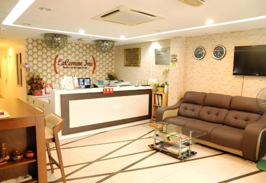 Lacomme Inn Hotel Overview