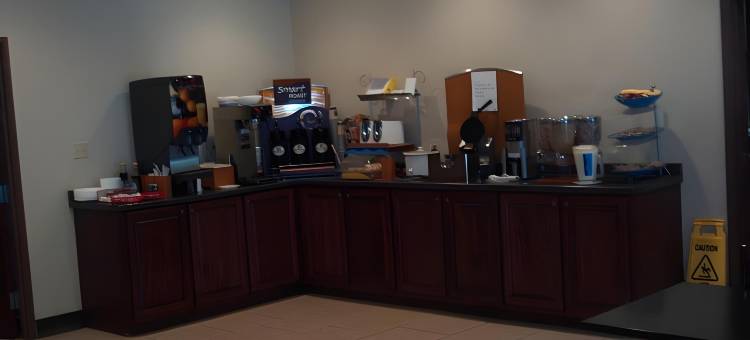 黑泽尔赫斯特西方套房汽车旅馆(Western Motel Inn and Suites Hazelhurst)图片