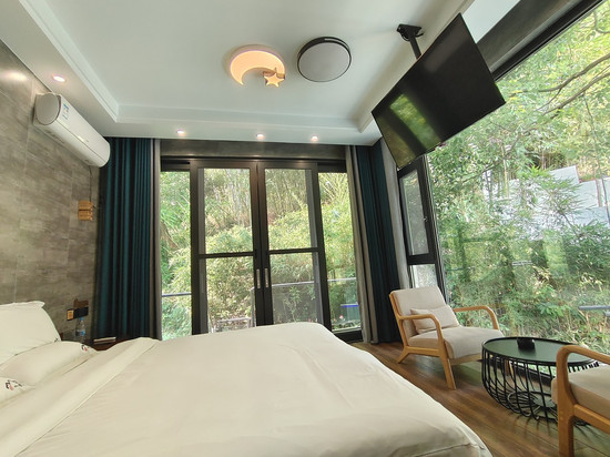 沐川山里民宿(双石村一号大桥分店)