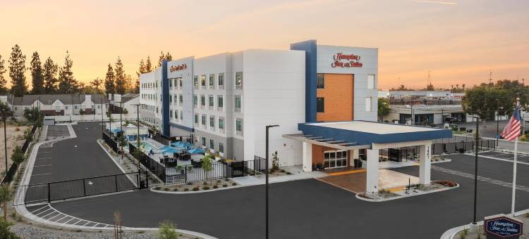 贝克斯菲尔德中心汉普顿套房酒店(Hampton Inn & Suites by Hilton Bakersfield Central)图片